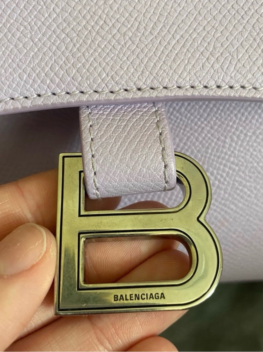 AUTH BALENCIAGA Hourglass Downtown Lilac Shoulder Bag crossbody COA INCLUDED - Picture 3 of 13